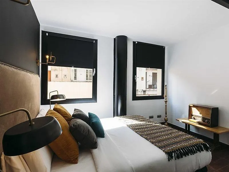 No 9 The Streets Apartments Barcellona